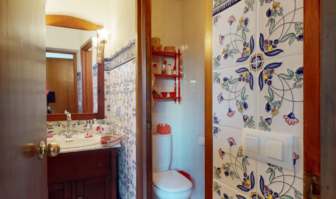 ESPECTACULAR VILLA DE ENSUEÑO EN CABO ROIG CON VISTAS PANORÁMICAS Y ACCESO DIRECTO AL MAR