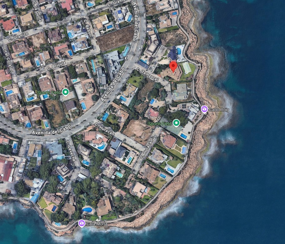 ESPECTACULAR VILLA DE ENSUEÑO EN CABO ROIG CON VISTAS PANORÁMICAS Y ACCESO DIRECTO AL MAR