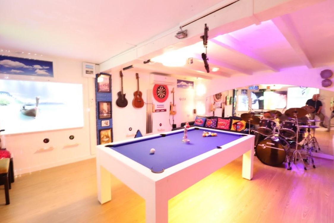 CHALET INDEPENDIENTE EN LOMAS DE DON JUAN CON PISCINA PRIVADA Y VISTAS AL PARQUE NATURAL