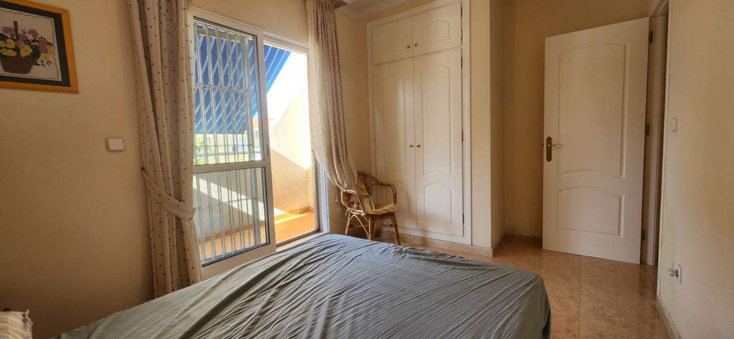 MAGNÍFICO DÚPLEX EN AGUAS NUEVAS, TORREVIEJA