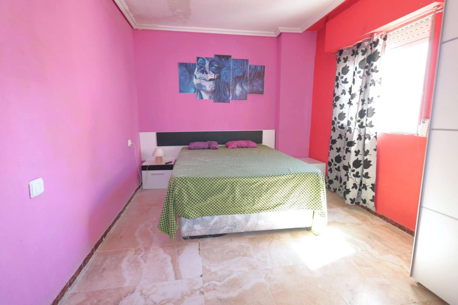 BYT 20 METRŮ OD PLÁŽE ACEQUIÓN – TORREVIEJA