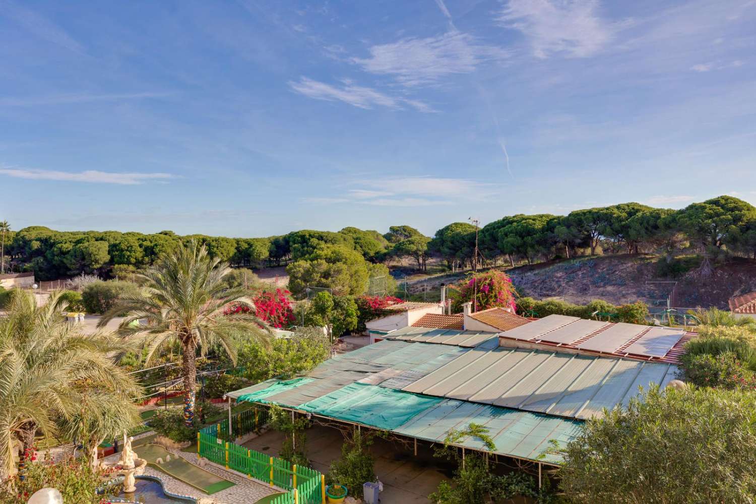 AMPLIO Y LUMINOSO PISO FRENTE A PARQUE NATURAL EN GUARDAMAR DEL SEGURA