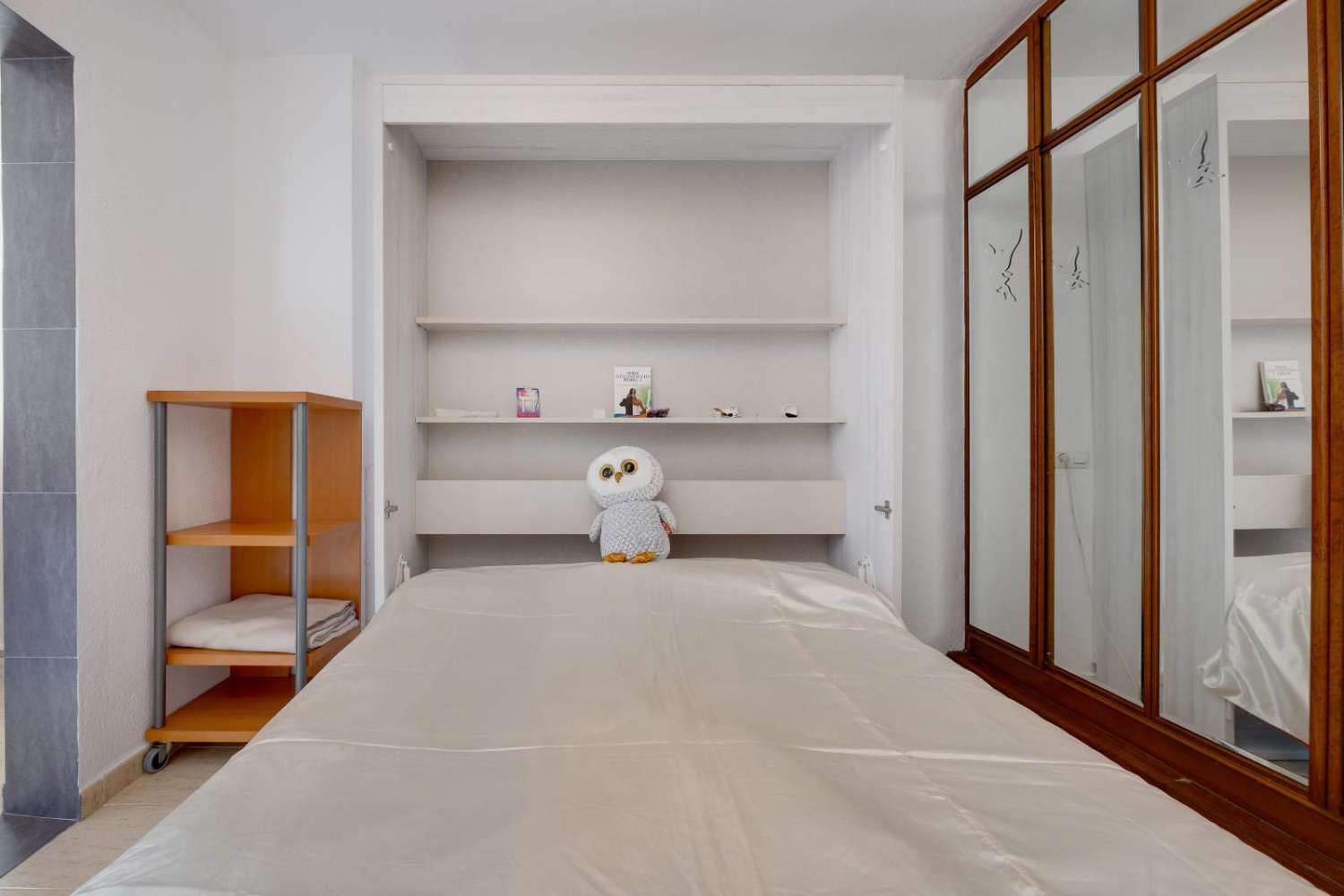 APPARTAMENTO AL PIANO TERRA CON TERRAZZA E VISTA SULLA PISCINA