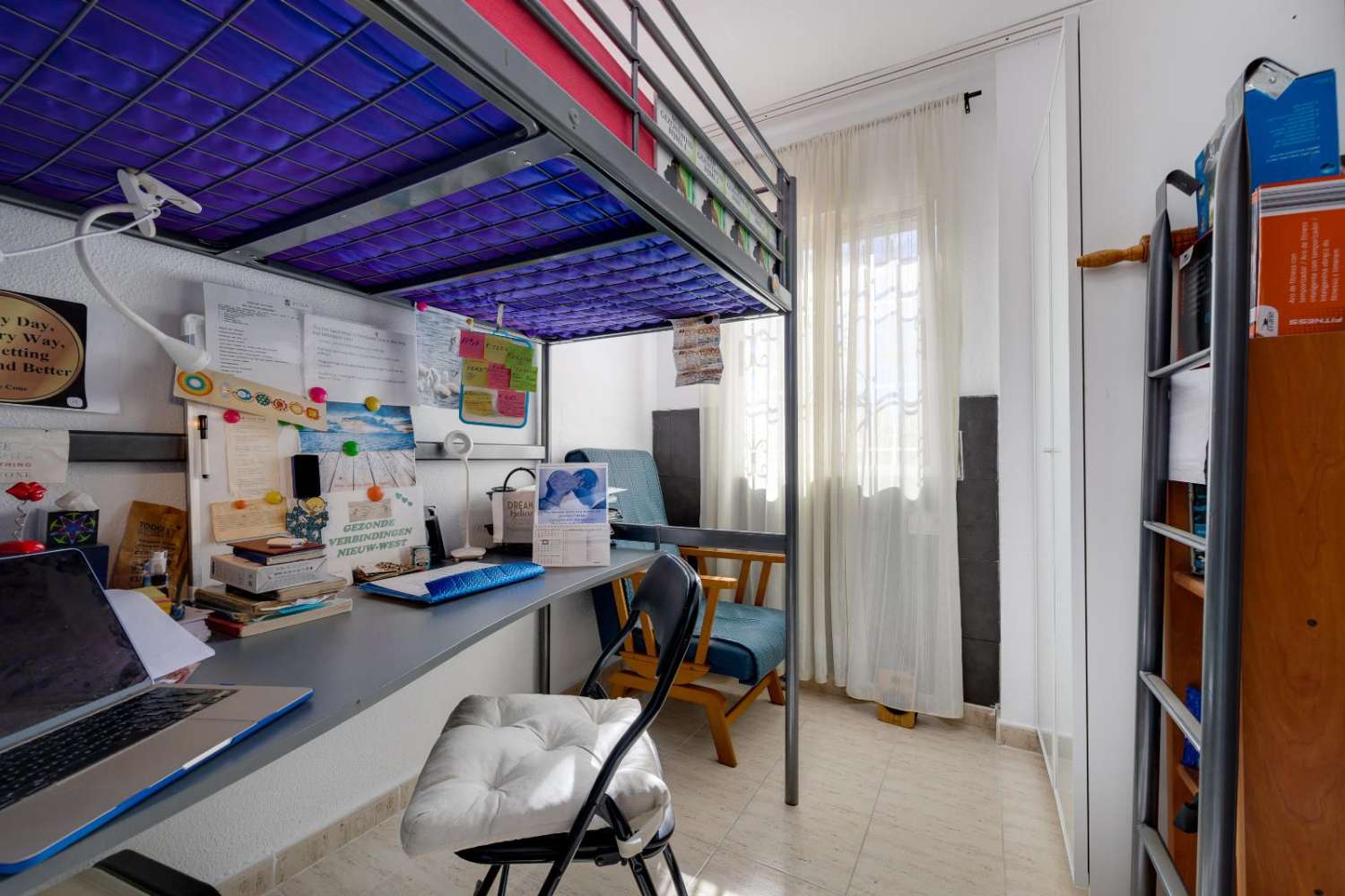 APPARTAMENTO AL PIANO TERRA CON TERRAZZA E VISTA SULLA PISCINA