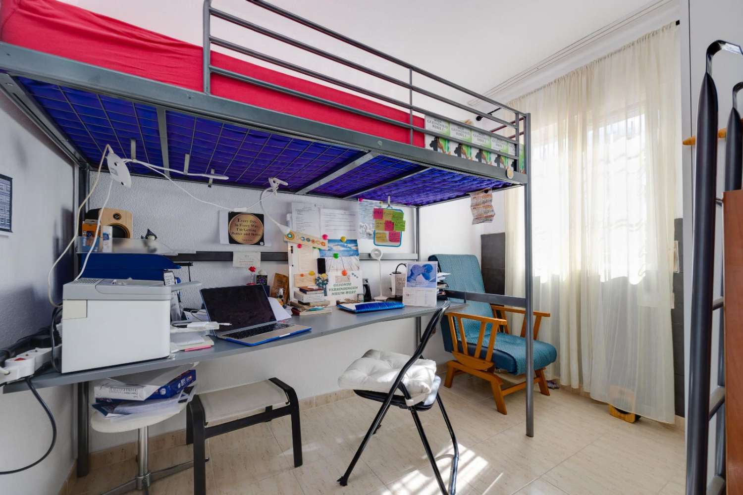 APPARTAMENTO AL PIANO TERRA CON TERRAZZA E VISTA SULLA PISCINA