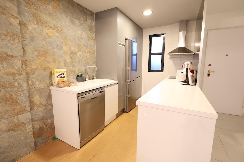 SYDVÄND LÄGENHET I LA ZENIA – RESIDENCIAL SABRINA