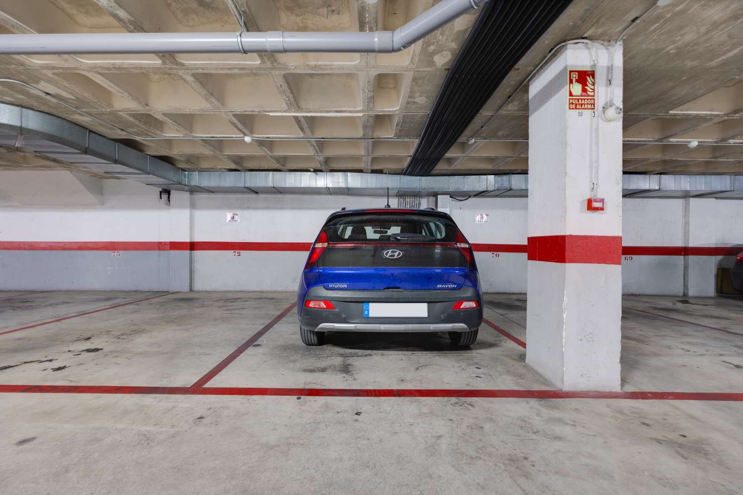 КВАРТИРА С ТЕРРАСОЙ, БАССЕЙНОМ И ГАРАЖОМ В ПРИВИЛЕГИРОВАННОМ РАЙОНЕ ТОРРЕВЬЕХИ