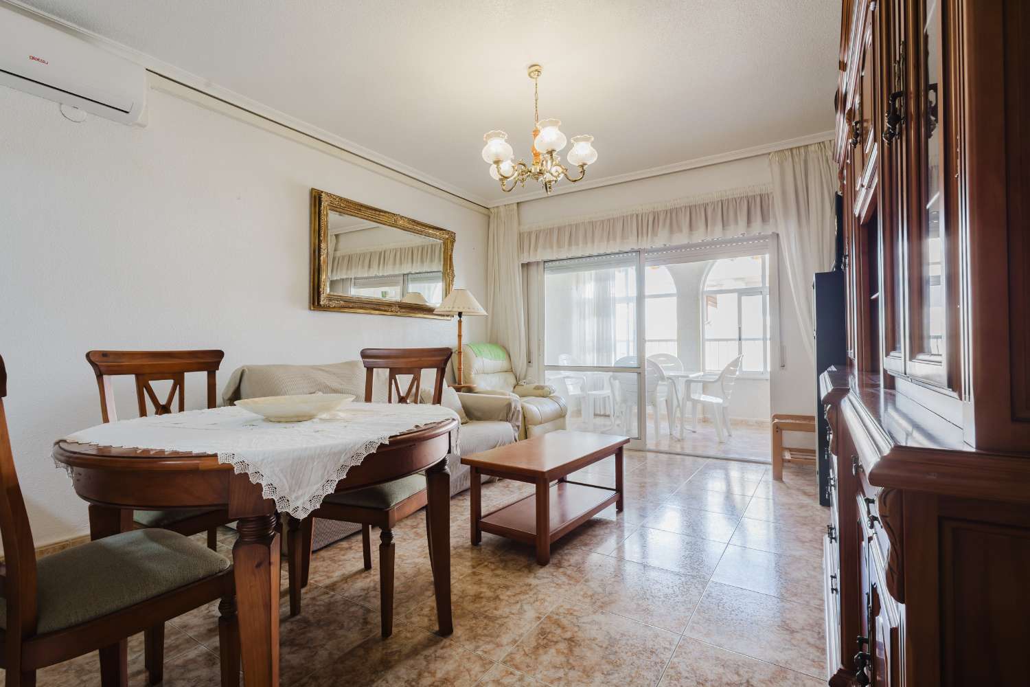 ПЕНТХАУС В ТОРРЕВЬЕХА С ТЕРРАСОЙ И ВИДОМ НА МОРЕ