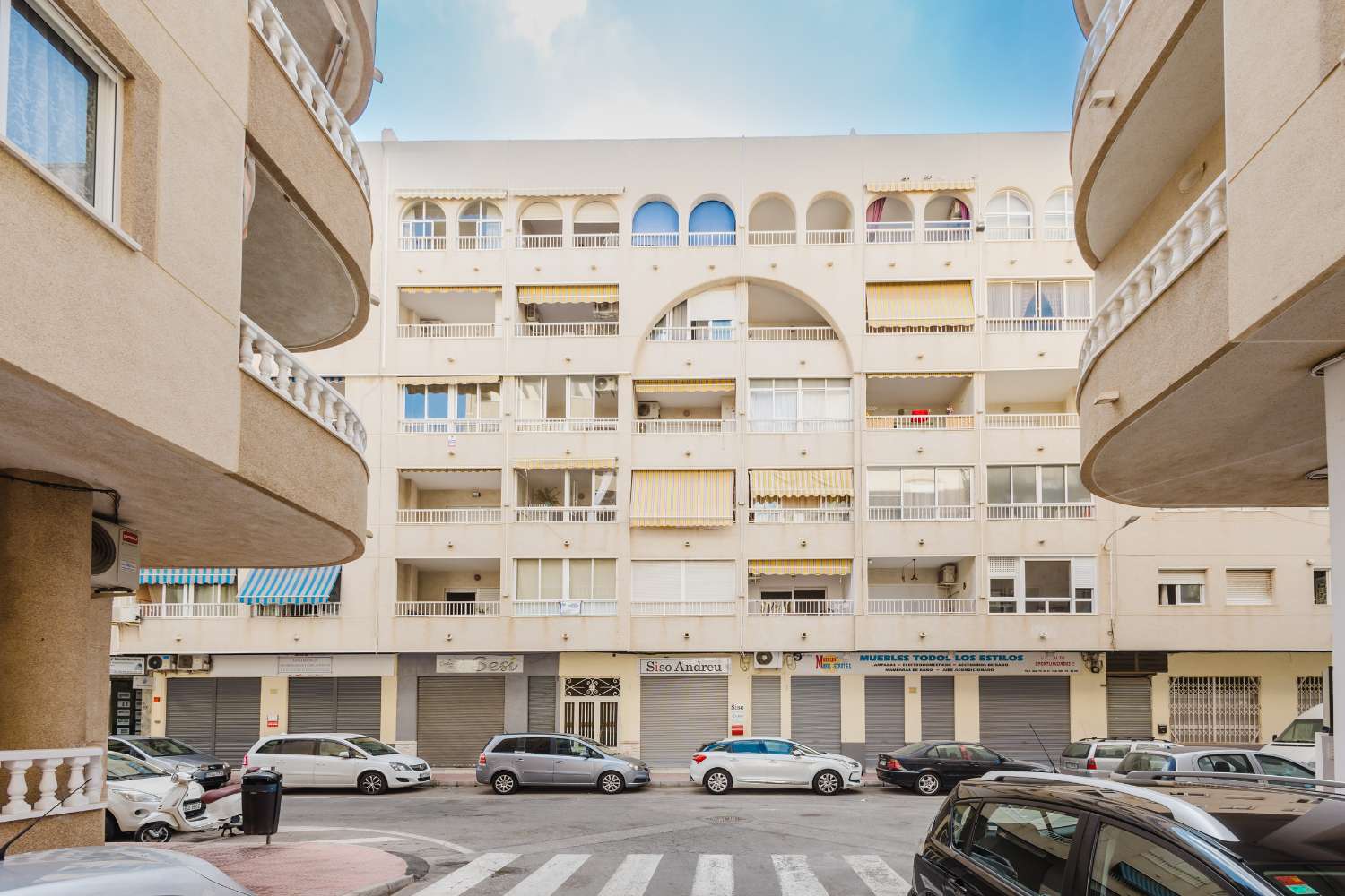 ПЕНТХАУС В ТОРРЕВЬЕХА С ТЕРРАСОЙ И ВИДОМ НА МОРЕ