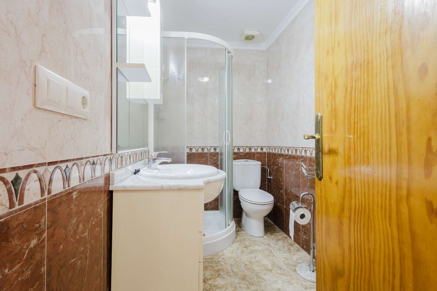 ПЕНТХАУС В ТОРРЕВЬЕХА С ТЕРРАСОЙ И ВИДОМ НА МОРЕ