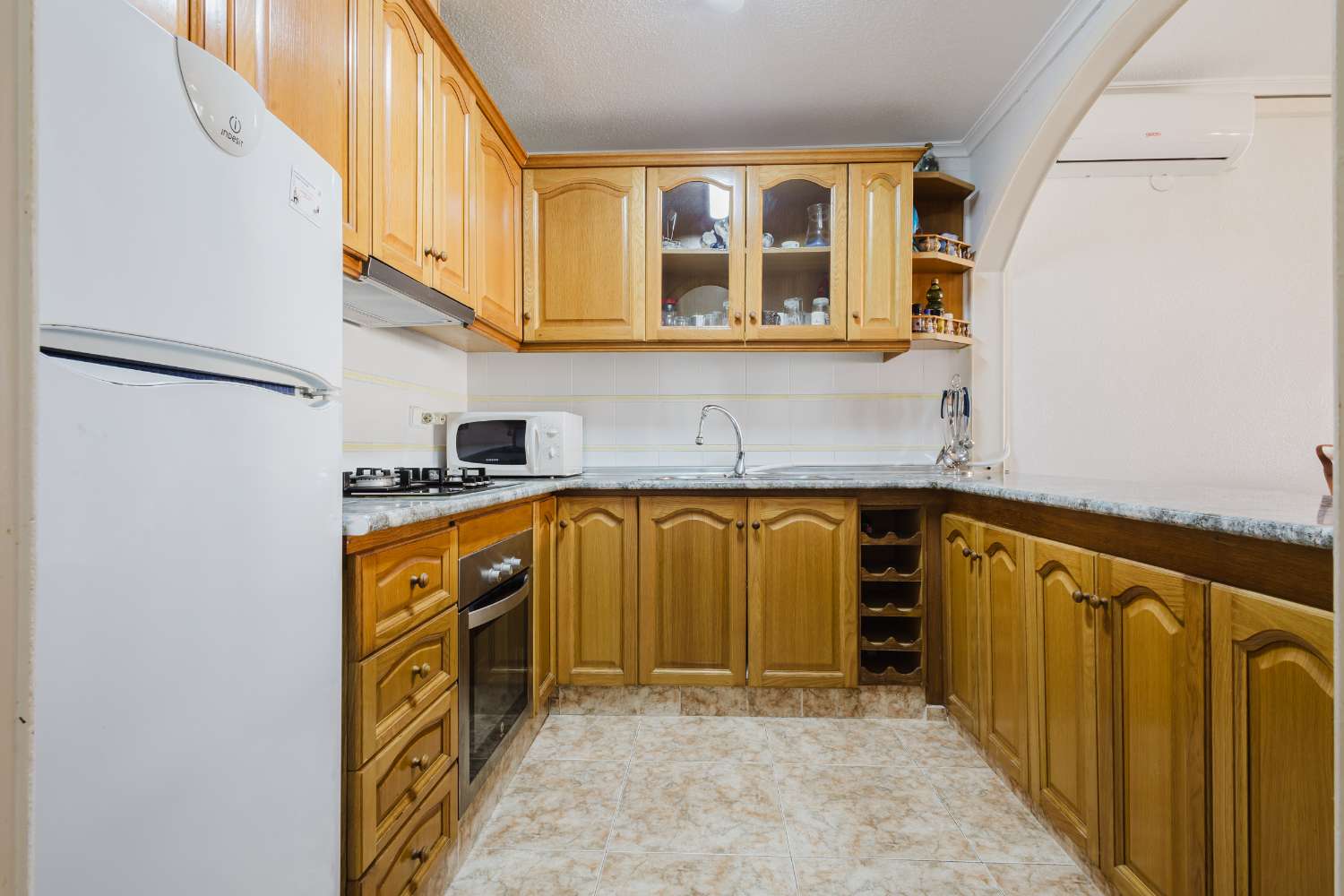 ПЕНТХАУС В ТОРРЕВЬЕХА С ТЕРРАСОЙ И ВИДОМ НА МОРЕ