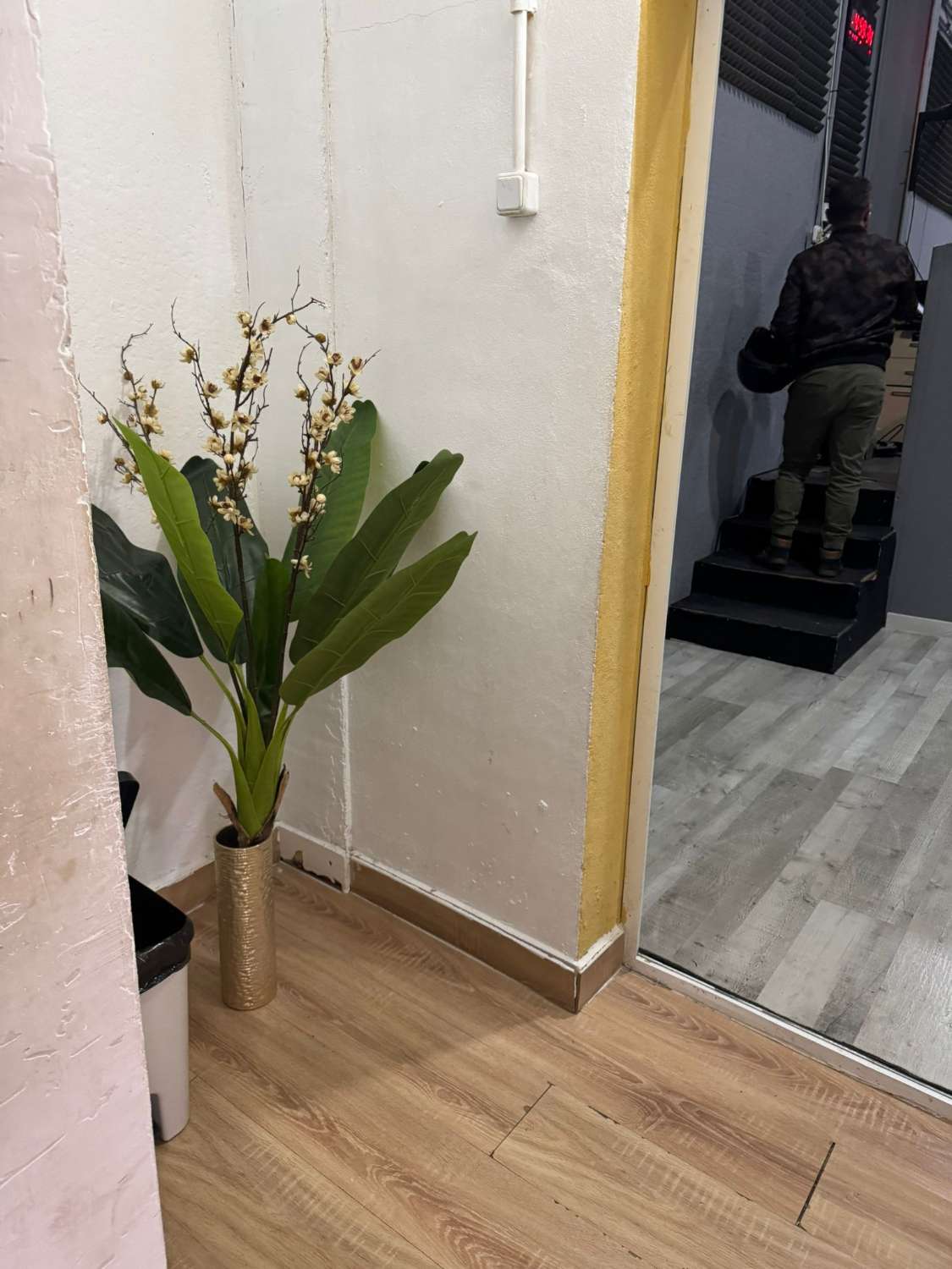 400 M² INDUSTRILAGER I TORREVIEJA INDUSTRIOMRÅDE – FREMRAGENDE INVESTERING