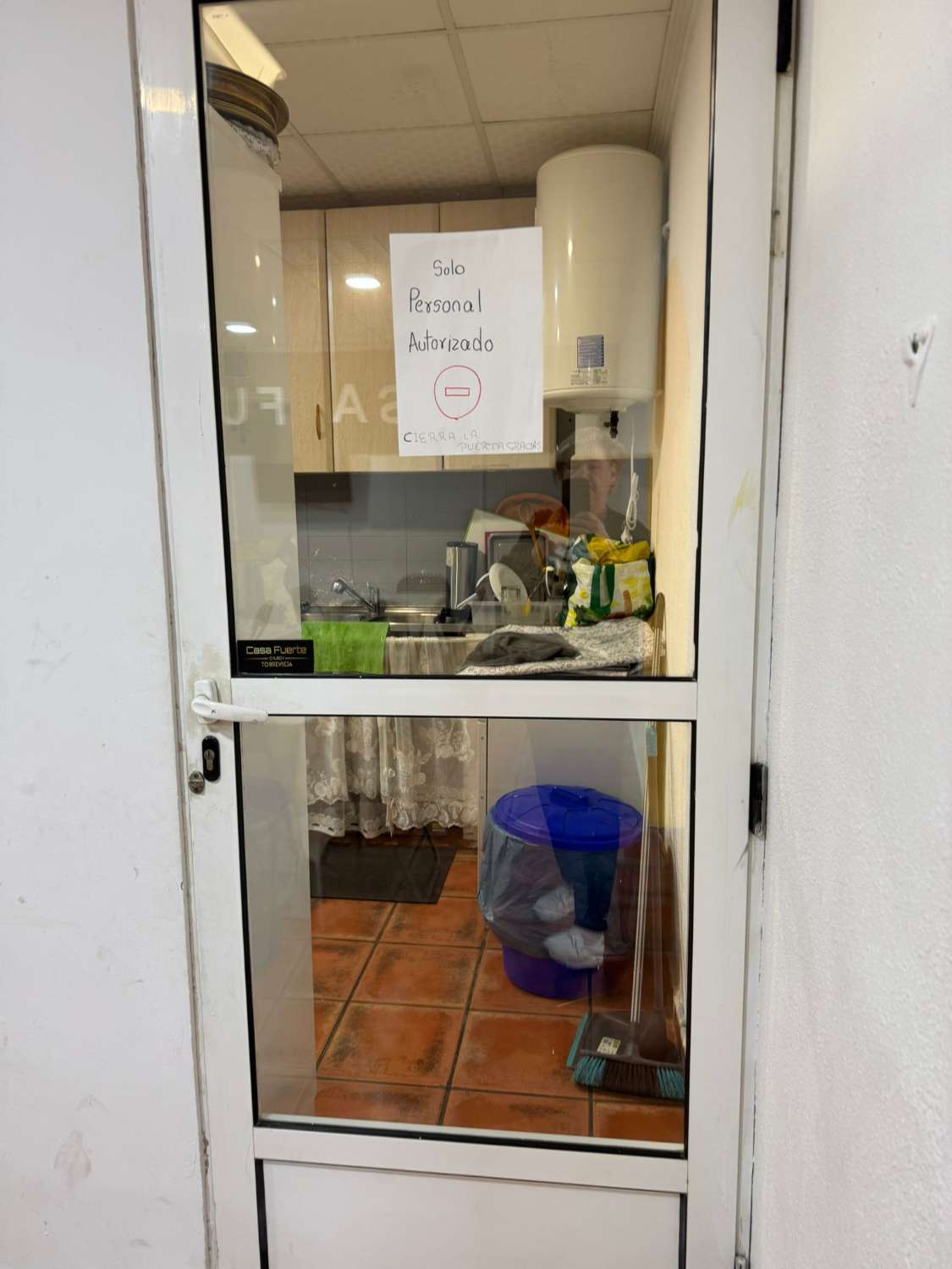 400 M² INDUSTRILAGER I TORREVIEJA INDUSTRIOMRÅDE – FREMRAGENDE INVESTERING