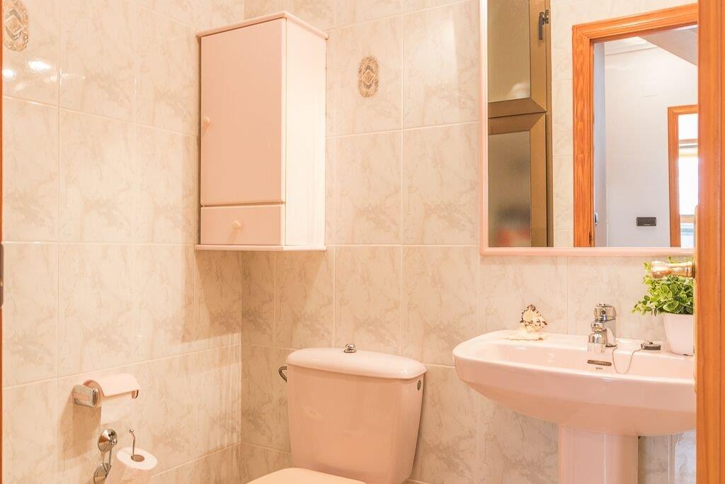 OPLEV MIDDELHAVET: RÆKKEHUS MED POOL I LA ZENIA