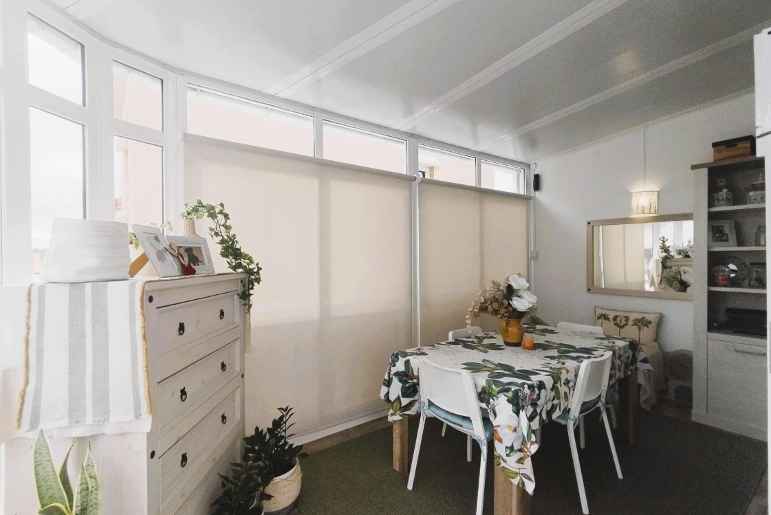 VILLAMARTÍN – CHALET INDEPENDIENTE FRENTE A PARQUE CON PISCINA PRIVADA Y SÓTANO