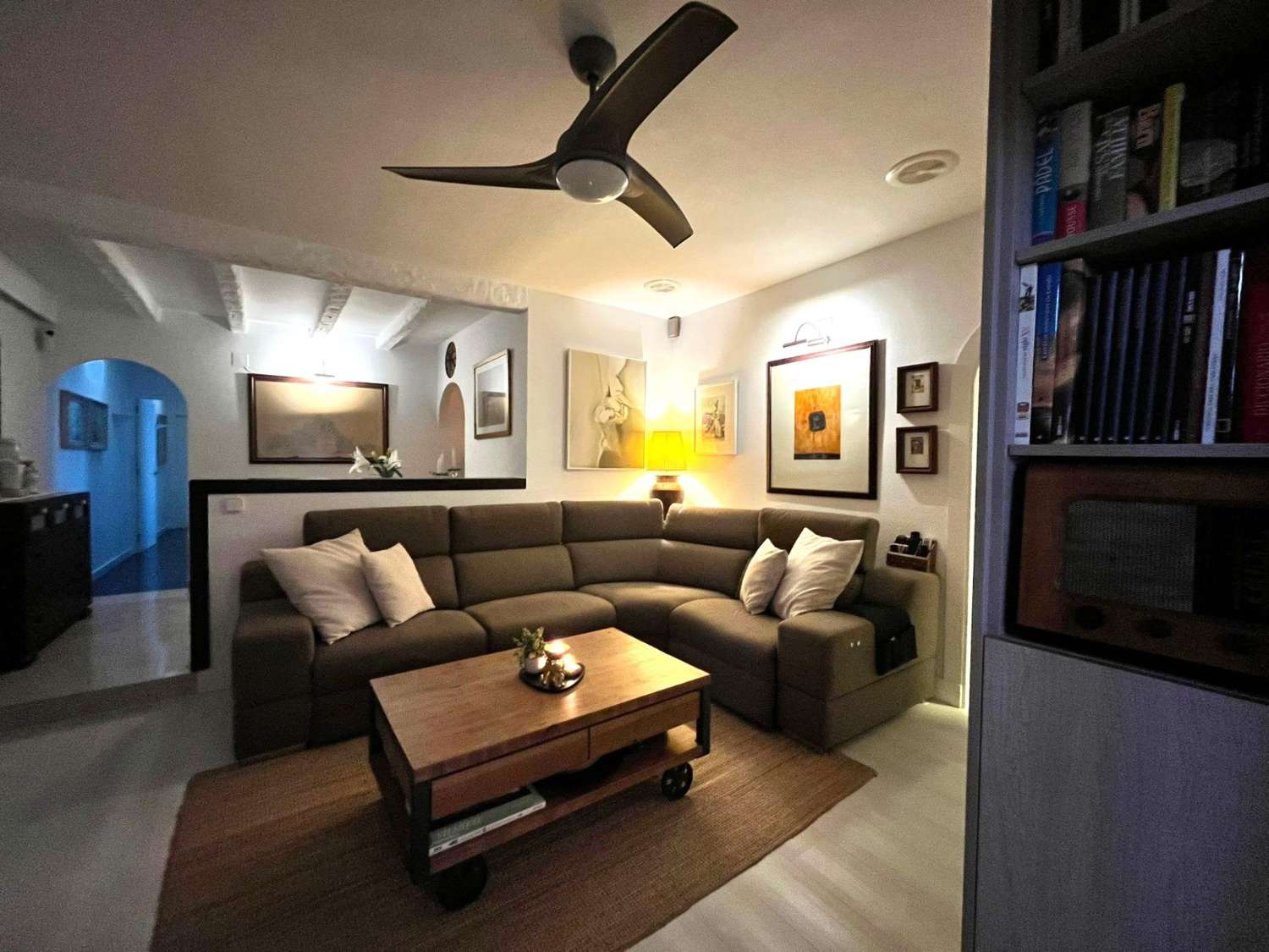 ÁTICO ESPACIOSO CON TERRAZA EN EL CENTRO DE TORREVIEJA