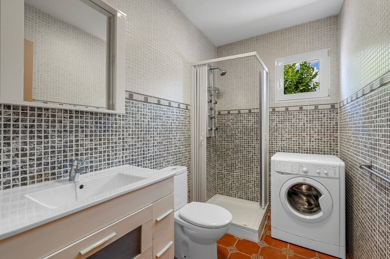 CALIDAD DE CONSTRUCCIÓN SUIZA CON ESTILO ESCANDINAVO – VILLA EXCLUSIVA EN CIUDAD QUESADA