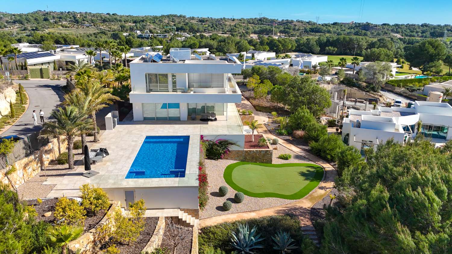 VILLA DE LUJO EN LAS COLINAS GOLF COUNTRY CLUB – PRIVACIDAD, DISEÑO Y EXCLUSIVIDAD