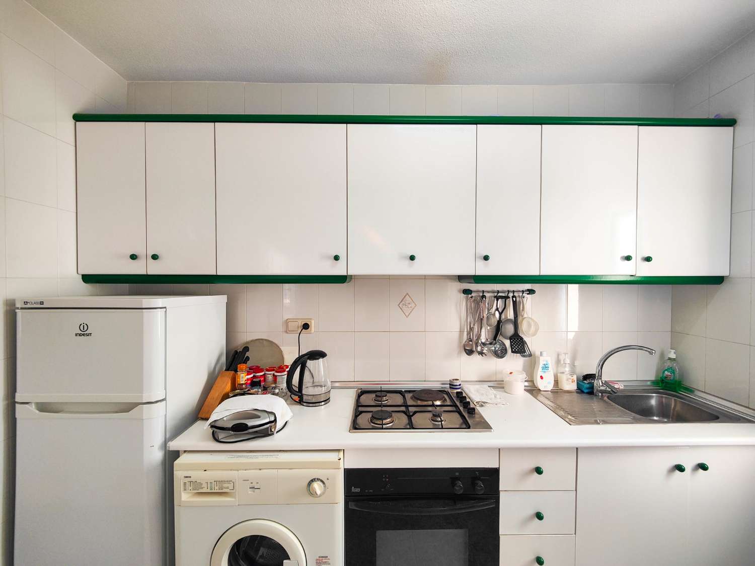 BUNGALOW EN PLANTA ALTA CON SOLÁRIUM PRIVADO EN LOS ALTOS – Torrevieja