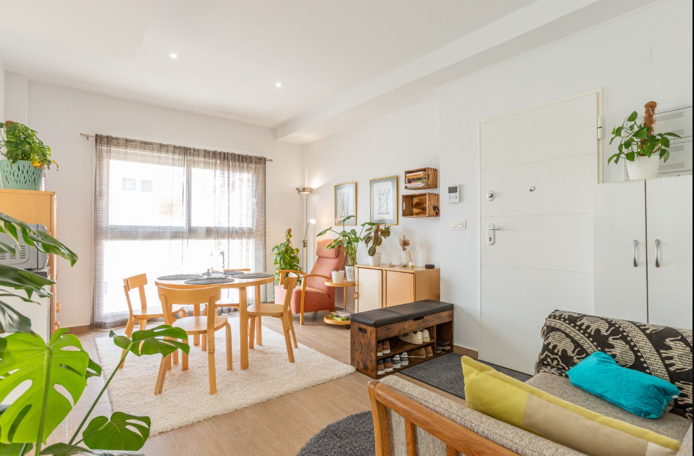 СУЧАСНА ДВОКІМНАТНА КВАРТИРА В РЕЗИДЕНСІАЛ АЛЕГРІЯ IX — ГОТОВА ДО ПЕРЕЇЗДУ