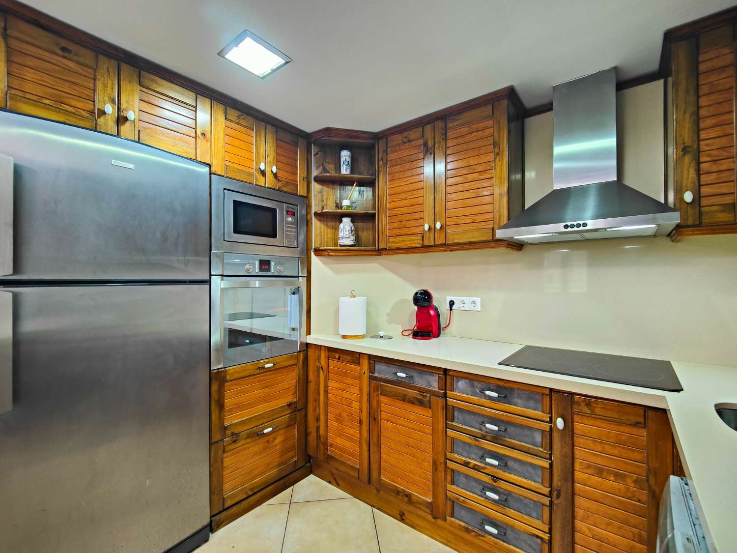 APARTAMENTO EN PRIMERA LÍNEA DE PLAYA EN LA MATA, ORIENTACIÓN SUR, GRAN TERRAZA Y RESIDENCIAL CON PISCINA