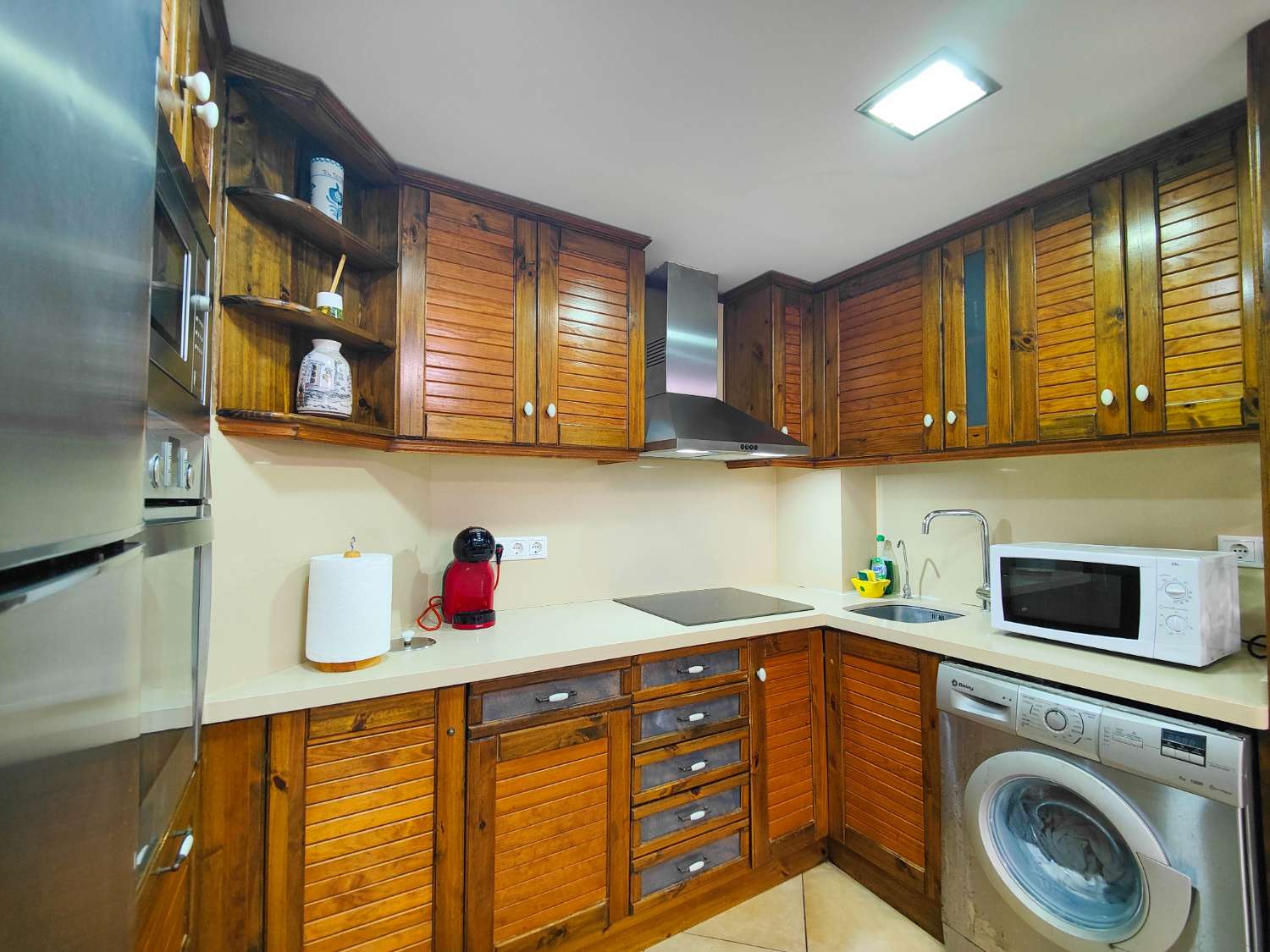 APARTAMENTO EN PRIMERA LÍNEA DE PLAYA EN LA MATA, ORIENTACIÓN SUR, GRAN TERRAZA Y RESIDENCIAL CON PISCINA