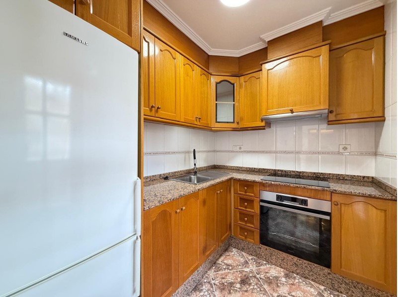 APARTAMENTO REFORMADO A 200 METROS DE LA PLAYA DE LOS LOCOS CON TERRAZA Y JUNTO A PARQUE – EDIFICIO DE ALTA CALIDAD