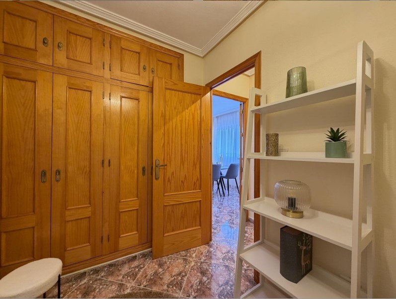 APARTAMENTO REFORMADO A 200 METROS DE LA PLAYA DE LOS LOCOS CON TERRAZA Y JUNTO A PARQUE – EDIFICIO DE ALTA CALIDAD