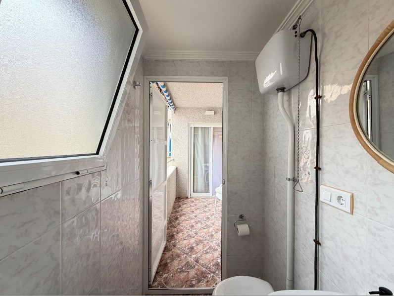 APARTAMENTO REFORMADO A 200 METROS DE LA PLAYA DE LOS LOCOS CON TERRAZA Y JUNTO A PARQUE – EDIFICIO DE ALTA CALIDAD