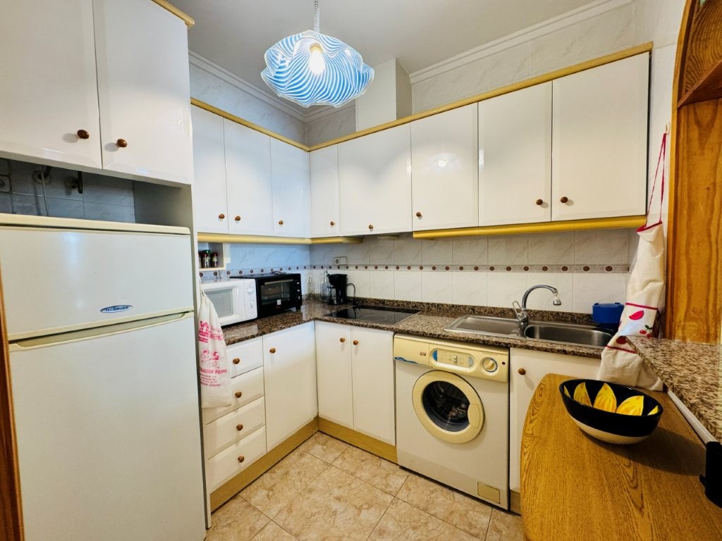 APARTAMENTO EN URBANIZACIÓN TORREVISTA PLAYA A 200 METROS DE LA PLAYA EN LA MATA