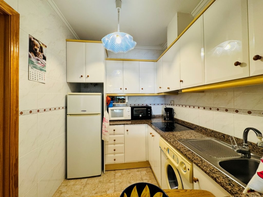 APARTAMENTO EN URBANIZACIÓN TORREVISTA PLAYA A 200 METROS DE LA PLAYA EN LA MATA