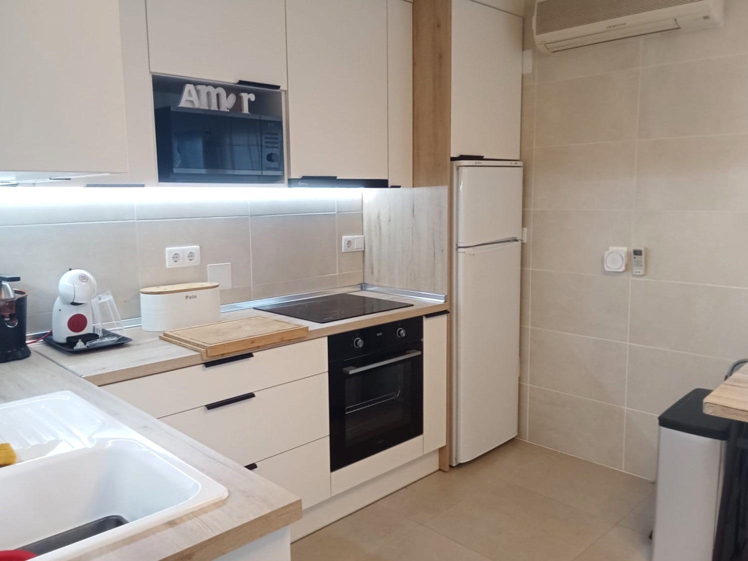 BUNGALOW PLANTA BAJA EN ESQUINA TOTALMENTE REFORMADO CON PARCELA PRIVADA Y SIN GASTOS DE COMUNIDAD