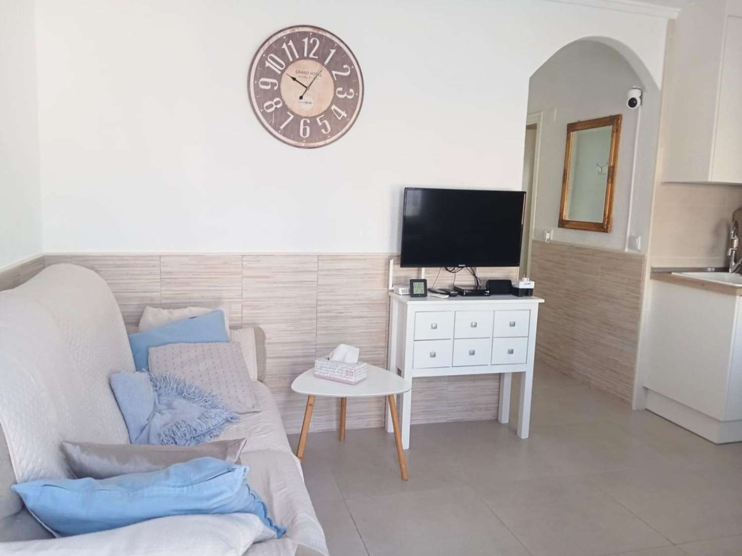 BUNGALOW PLANTA BAJA EN ESQUINA TOTALMENTE REFORMADO CON PARCELA PRIVADA Y SIN GASTOS DE COMUNIDAD