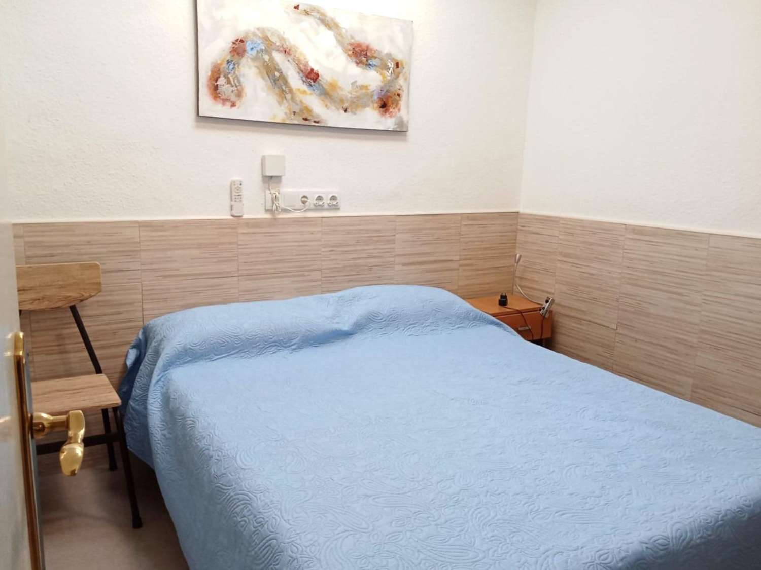 BUNGALOW PLANTA BAJA EN ESQUINA TOTALMENTE REFORMADO CON PARCELA PRIVADA Y SIN GASTOS DE COMUNIDAD