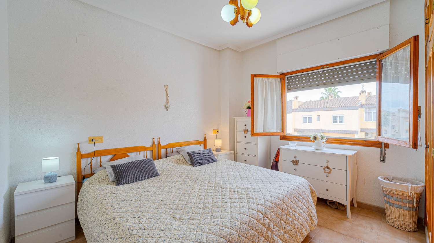APARTAMENTO EN PUNTA PRIMA A SOLO 400 METROS DEL MAR – IDEAL INVERSIÓN EN COSTA BLANCA