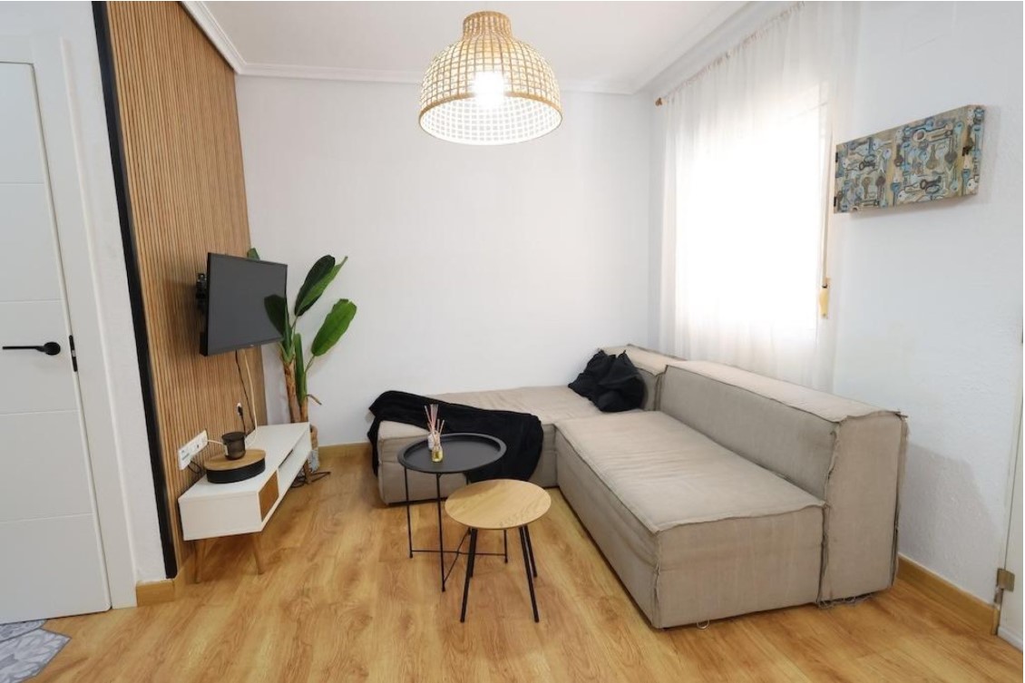 EXCLUSIVO DÚPLEX EN PLAYA FLAMENCA CON 3 DORMITORIOS, GRAN SÓTANO Y JARDÍN PRIVADO EN RESIDENCIAL PUEBLO CABALLERO