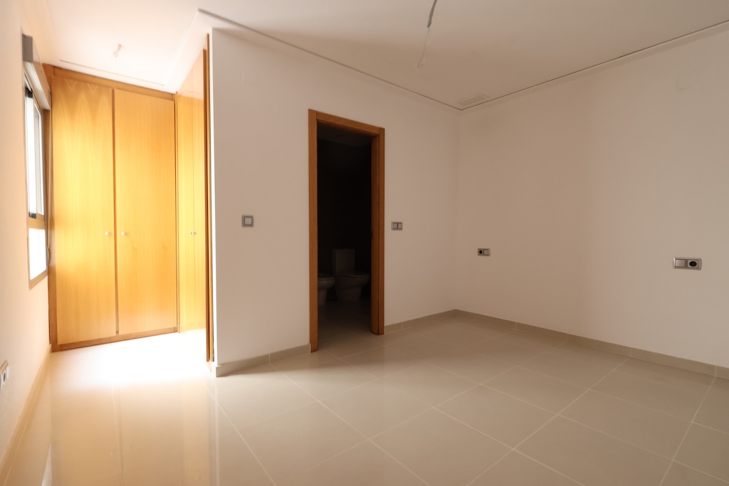 APARTAMENTO DE 3 DORMITORIOS A SOLO 300 METROS DE LA PLAYA EN RESIDENCIAL NATURA – AMPLITUD, CONFORT Y UBICACIÓN PRIVILEGIADA EN LA MATA