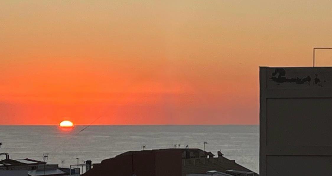 APARTAMENTO CON VISTAS AL MAR, ORIENTACIÓN SUR Y SOLÁRIUM A SOLO 250 METROS DE LA PLAYA DE LA MATA