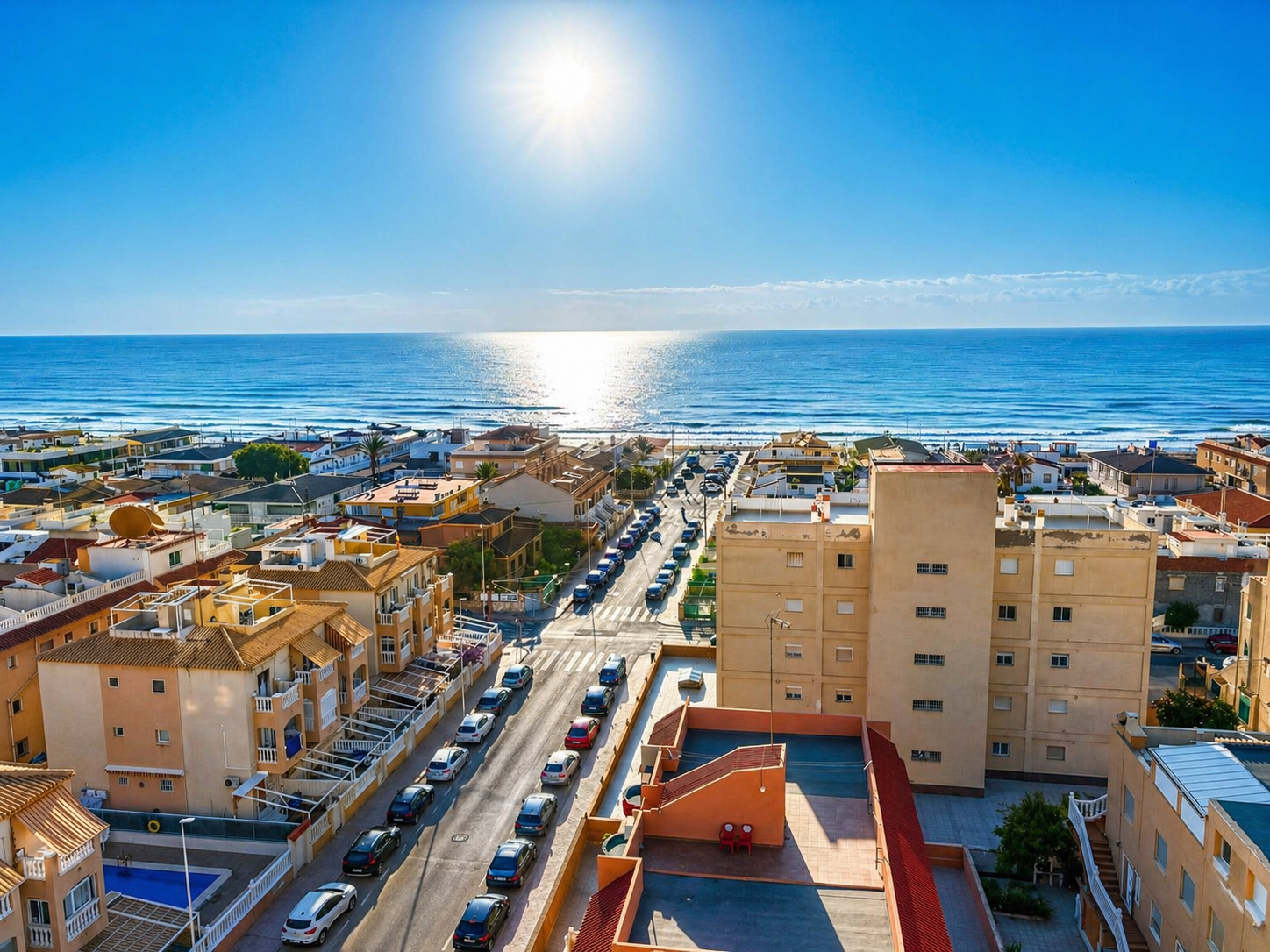 APARTAMENTO CON VISTAS AL MAR, ORIENTACIÓN SUR Y SOLÁRIUM A SOLO 250 METROS DE LA PLAYA DE LA MATA