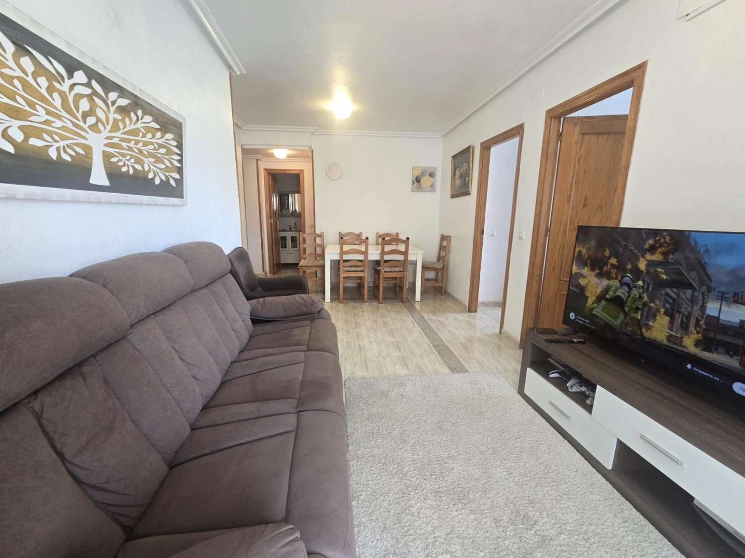ESPECTACULAR APARTAMENTO EN ESQUINA TOTALMENTE REFORMADO A 10 MINUTOS DE LAS PLAYAS DEL CURA Y LOS LOCOS