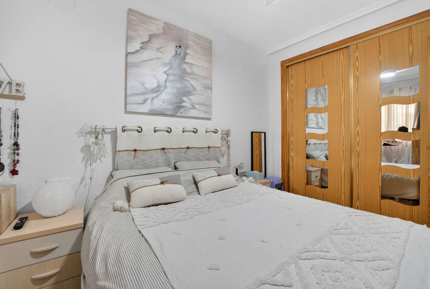 SPEKTAKULÄR VILLA MED HAVSUTSIKT, PRIVAT POOL OCH FRISTÅENDE LÄGENHET
