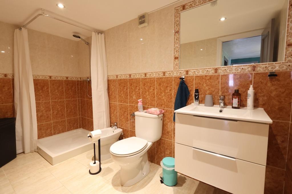 ESPECTACULAR CHALET INDEPENDIENTE CON PISCINA PRIVADA, APARTAMENTO INDEPENDIENTE Y SOLÁRIUM EN VILLAMARTÍN