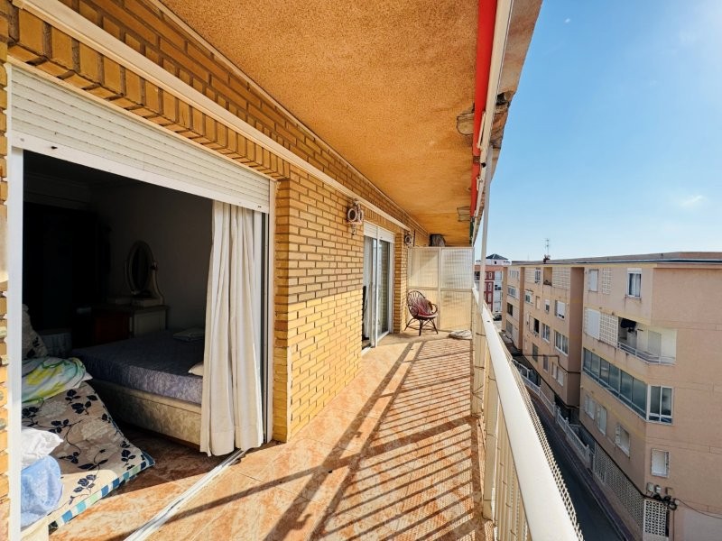 APARTAMENTO CON AMPLIA TERRAZA Y VISTAS AL MAR A SOLO 100 METROS DE LA PLAYA DE LA MATA