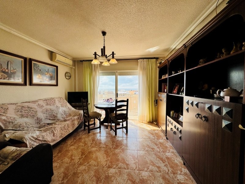 APARTAMENTO CON AMPLIA TERRAZA Y VISTAS AL MAR A SOLO 100 METROS DE LA PLAYA DE LA MATA