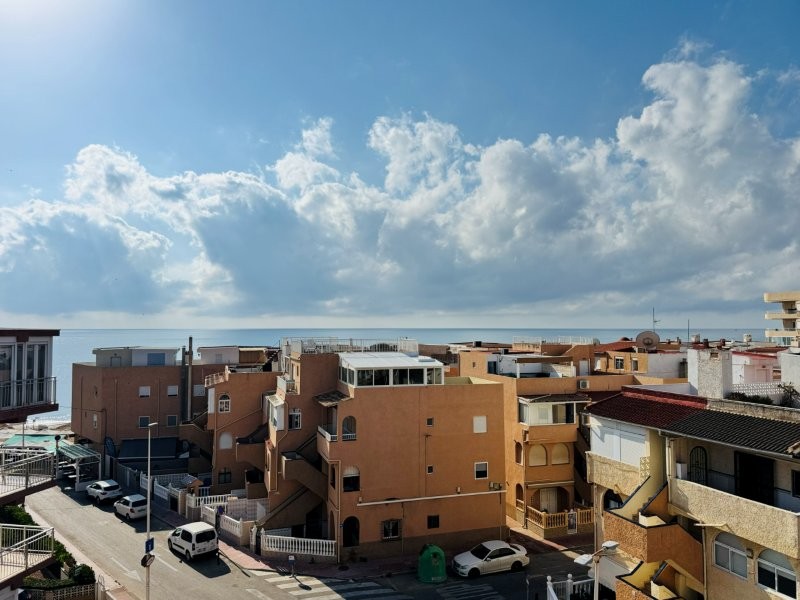 APARTAMENTO CON AMPLIA TERRAZA Y VISTAS AL MAR A SOLO 100 METROS DE LA PLAYA DE LA MATA