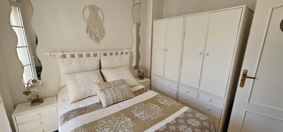 APARTAMENTO CÉNTRICO ORIENTACIÓN SUR CON TERRAZA EN PLENO CORAZÓN DE LA CIUDAD