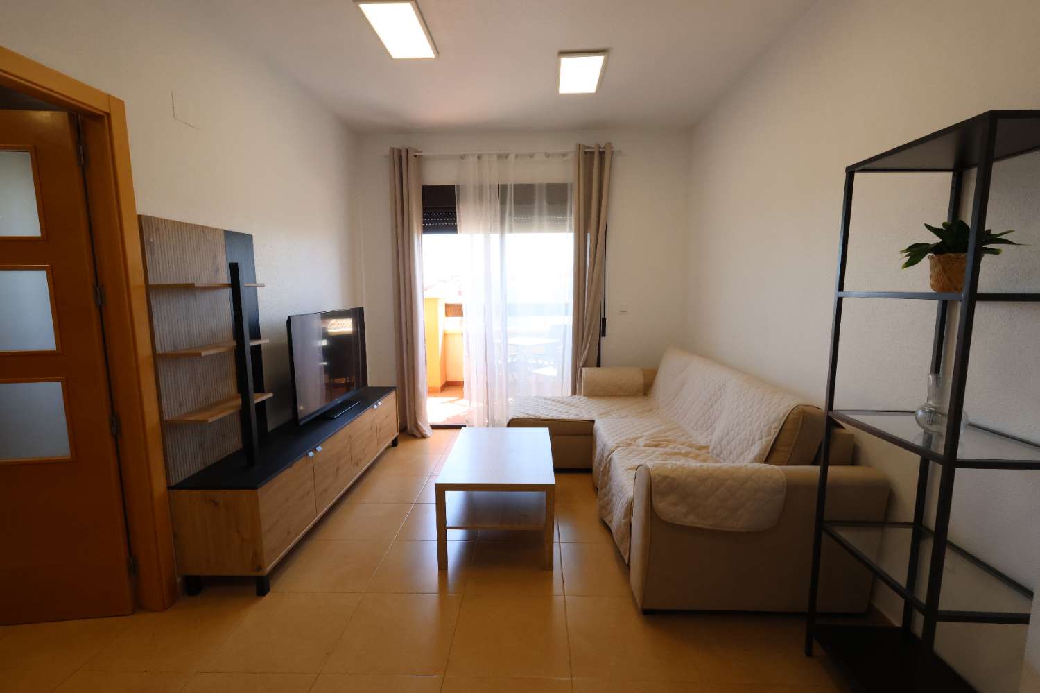 APARTAMENTO CON VISTAS AL MAR, GARAJE Y EXCLUSIVA ZONA SPA EN LOMAS DE CABO ROIG
