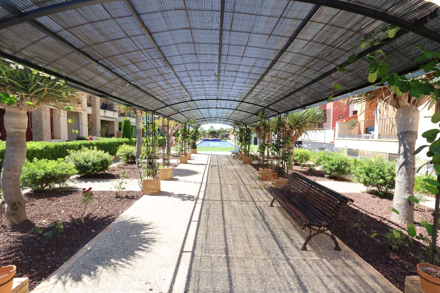 APARTAMENTO CON VISTAS AL MAR, GARAJE Y EXCLUSIVA ZONA SPA EN LOMAS DE CABO ROIG