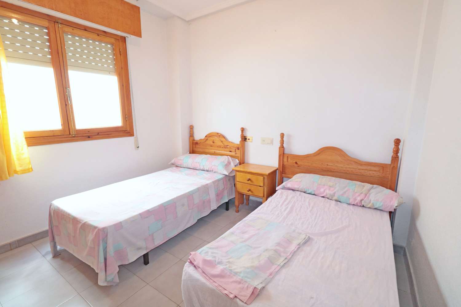 BUNGALOW ORIENTADO AL SUR A ESCASOS METROS DE LA PLAYA DEL ACEQUIÓN