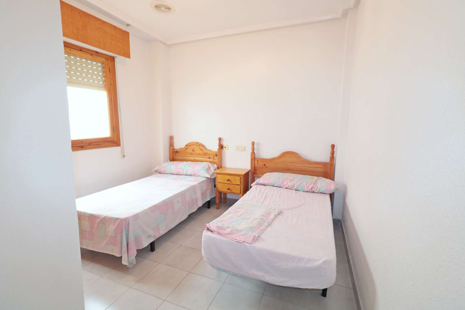 BUNGALOW ORIENTADO AL SUR A ESCASOS METROS DE LA PLAYA DEL ACEQUIÓN